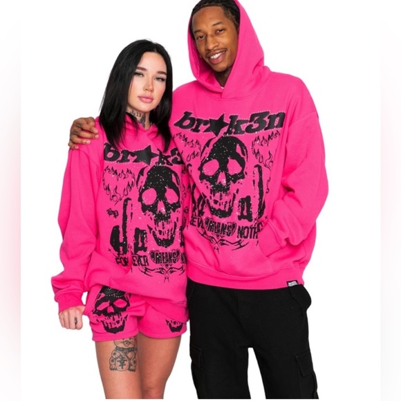 Broken Promises Faceless Pink Rhinestone Skull Hoodie & Shorts Set Size Medium - Picture 12 of 13